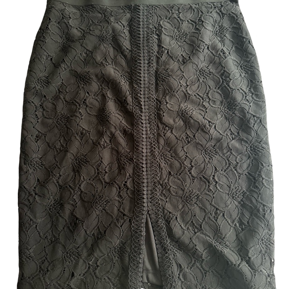 Thalia Sodi Elegant Black Lace Skirt